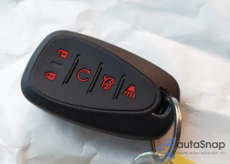 2019 Chevrolet Malibu Lt from USA, damaged, VIN 1G1ZD5ST3KF129519